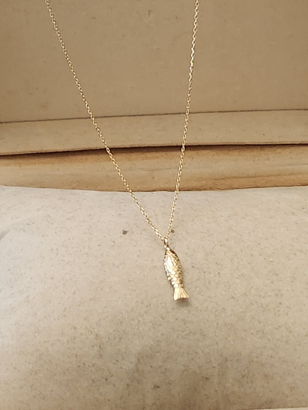 10kt Solid Yellow Gold - Gold Fish Necklace - Picture 7 of 7